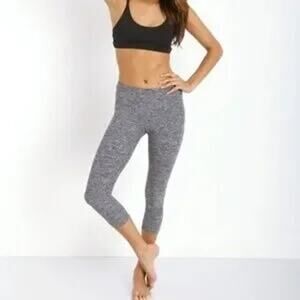 Beyond Yoga Cropped Spacedye Mid Rise Yoga Leggings Gray XL